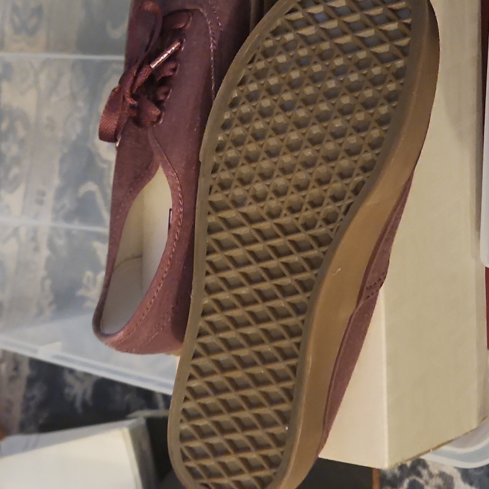 Maroon Vans Woman Size 8